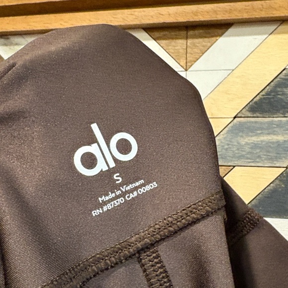 ALO Yoga 7/8 High-Waist Airlift Legging + Corset Bra Set Espresso Brown sz Small - Picture 9 of 9